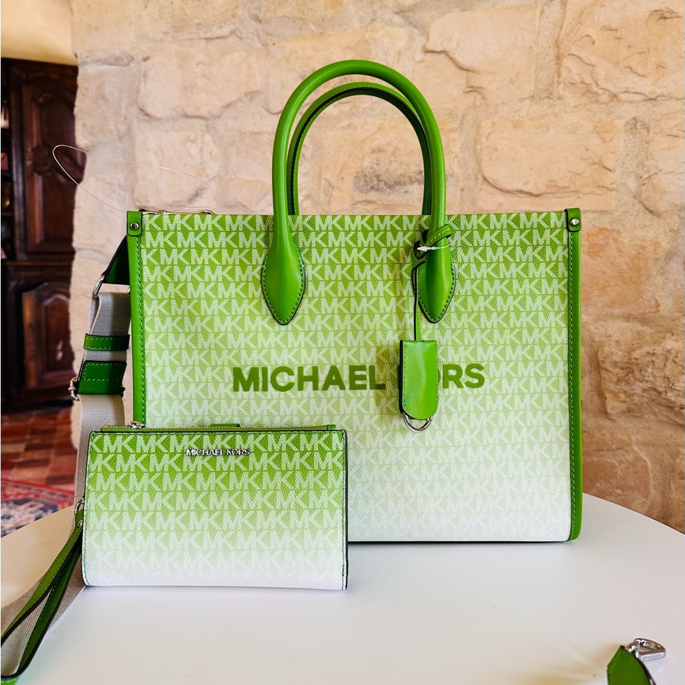 Michael Kors Green Tote Bag and Wallet Set